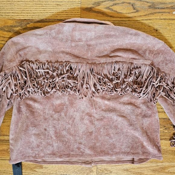 NWT Blank NYC Size M Faux Suede Pink Fringe Jacket Collared Cropped Western - Picture 9 of 10